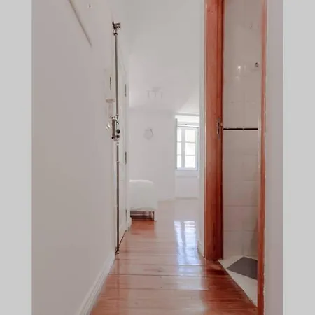 Inloveapartments - One Love, One Heart Lisbon